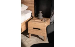 Nachtschränkchen Curve