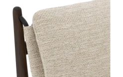 Stoel Alison met massief houten frame